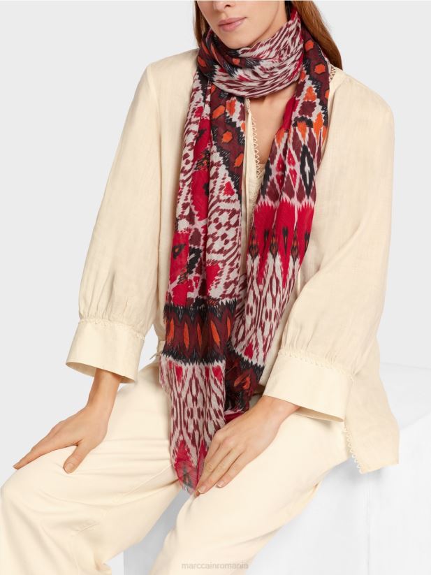 eșarfă într-un amestec elegant de materiale Marc Cain rosu intens accesorii 4826HH1711