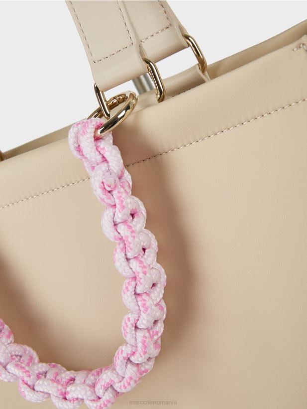 geantă cu mâner croșetat „rethink together”. Marc Cain nisip albit accesorii 4826HH1549