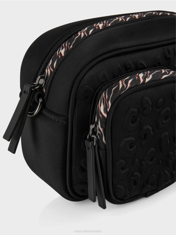 geantă de umăr cu design în relief Marc Cain negru accesorii 4826HH1517