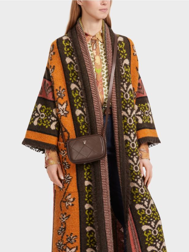 geantă de umăr „regândește împreună”. Marc Cain lemn închis la culoare accesorii 4826HH1504