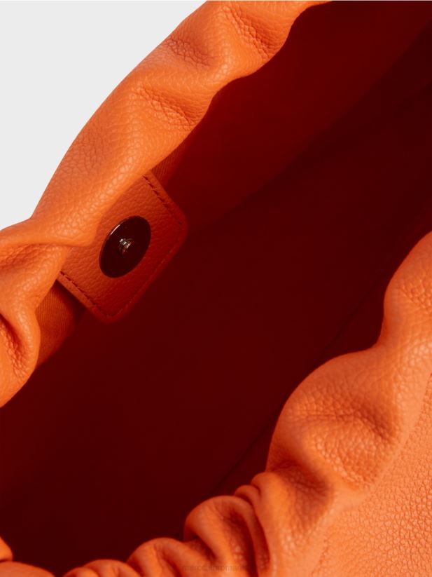 geanta de umar cu maner decorativ Marc Cain coral strălucitor accesorii 4826HH1513