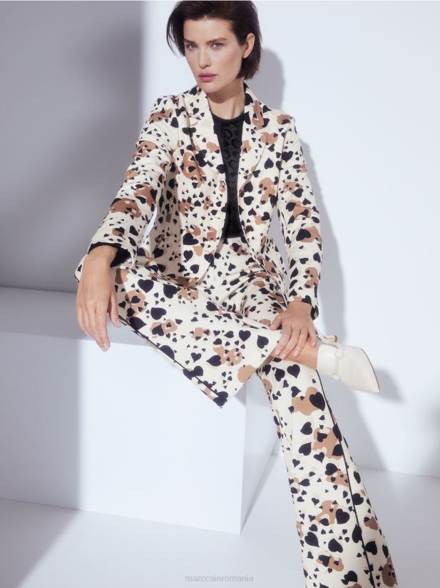 blazer cu design leopard în formă de inimă Marc Cain cremă îmbrăcăminte 4826HH204