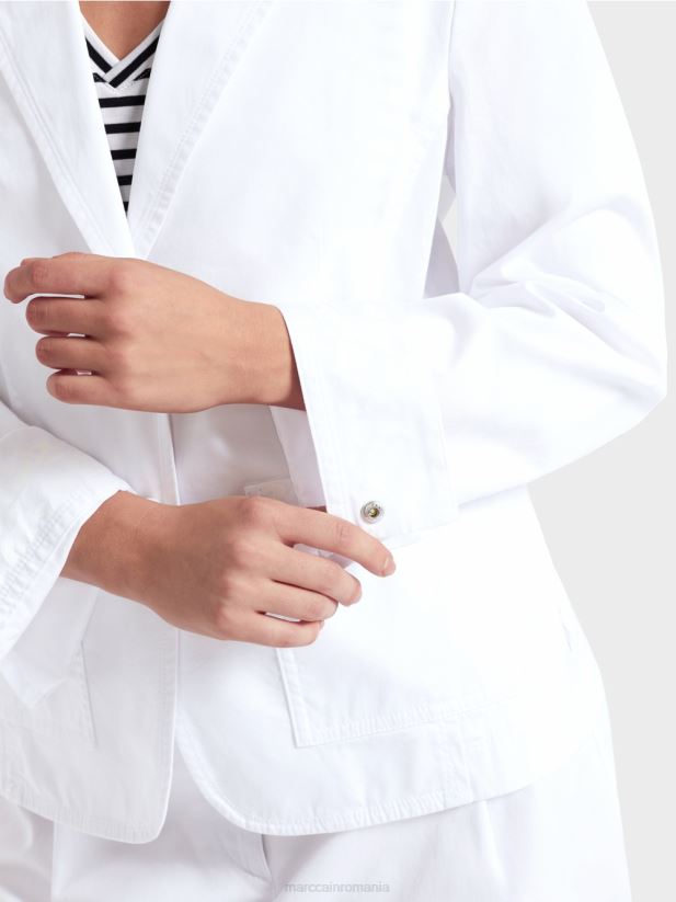 figura îmbrățișare „regândiți împreună” blazer Marc Cain alb îmbrăcăminte 4826HH178