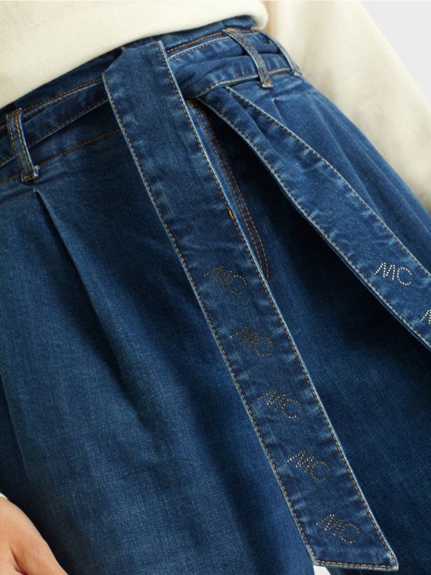 va „regândi împreună” blugii Marc Cain denim albastru îmbrăcăminte 4826HH828