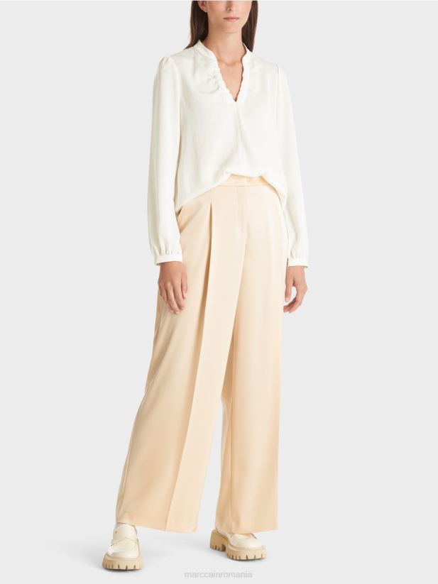 bluza cu detalii feminine Marc Cain aproape alb îmbrăcăminte 4826HH862