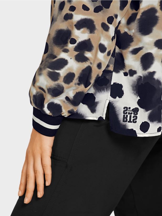 top „rethink together” în stil bluză Marc Cain cafea ușoară îmbrăcăminte 4826HH984