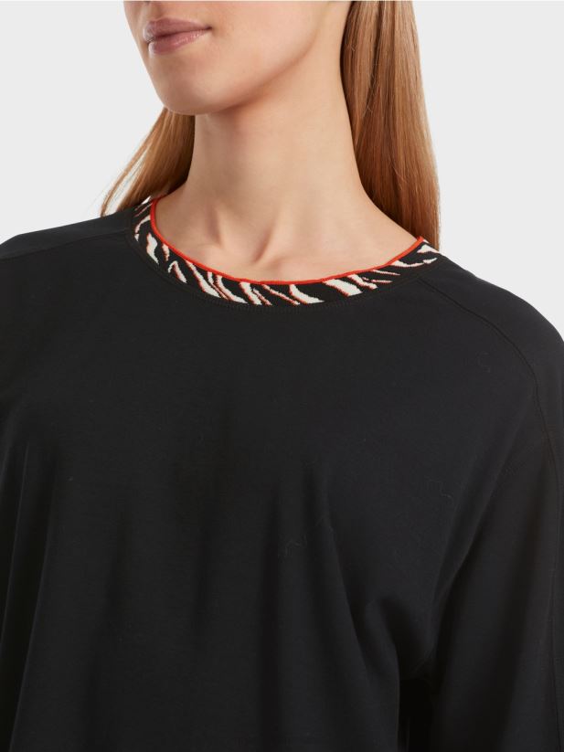 cămașă largă „regândește împreună”. Marc Cain negru îmbrăcăminte 4826HH1258