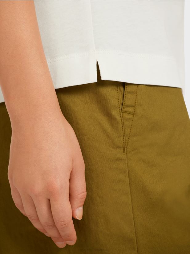 „regândiți împreună” de sus Marc Cain aproape alb îmbrăcăminte 4826HH1426