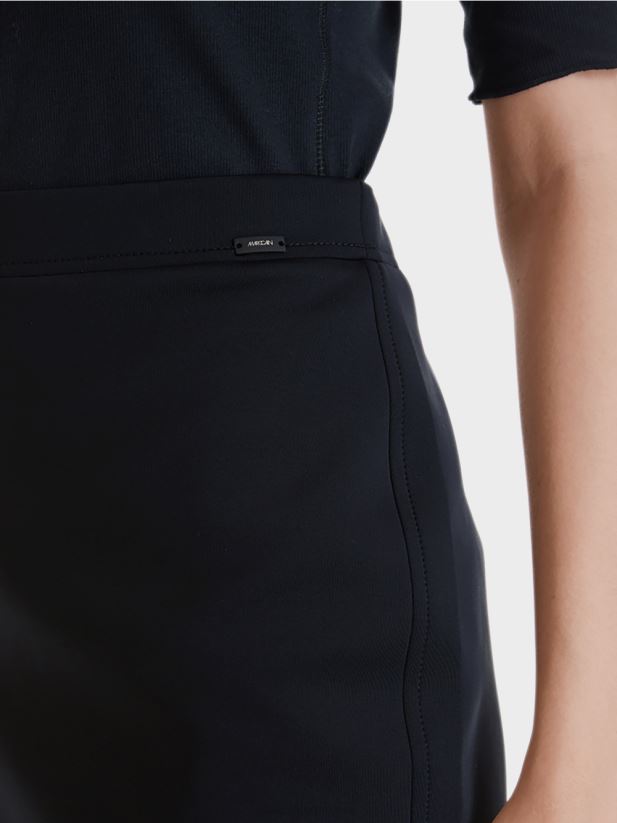 fusta din jerse elastic Marc Cain albastru miezul nopții îmbrăcăminte 4826HH516