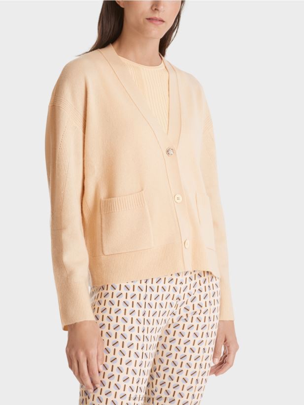 cardigan „regândește împreună” Marc Cain crema inchisa îmbrăcăminte 4826HH321