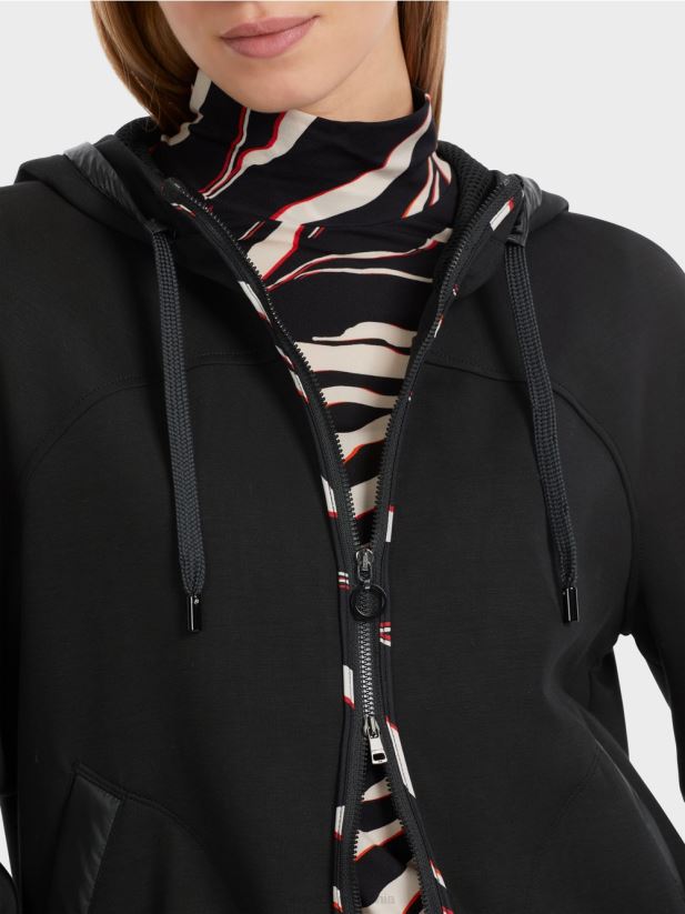 geacă cu glugă și fermoar Marc Cain negru îmbrăcăminte 4826HH317