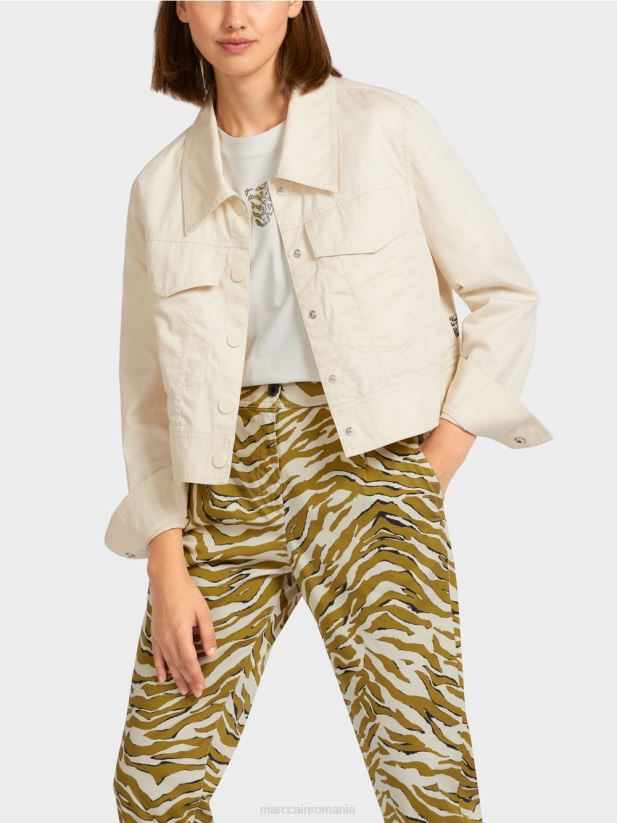 geaca „regândiți împreună”. Marc Cain cremă pudră îmbrăcăminte 4826HH401