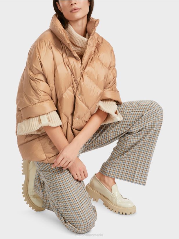 haină în formă de vestă în formă de ou Marc Cain caramel strălucitor îmbrăcăminte 4826HH254