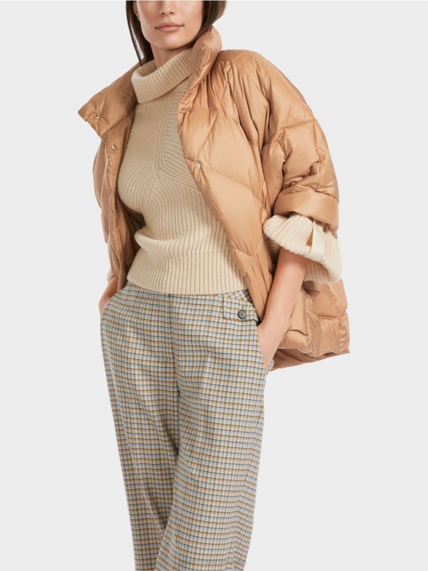 haină în formă de vestă în formă de ou Marc Cain caramel strălucitor îmbrăcăminte 4826HH254