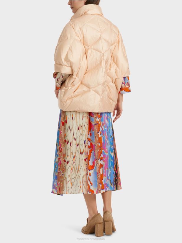 haină în formă de vestă în formă de ou Marc Cain crema inchisa îmbrăcăminte 4826HH255