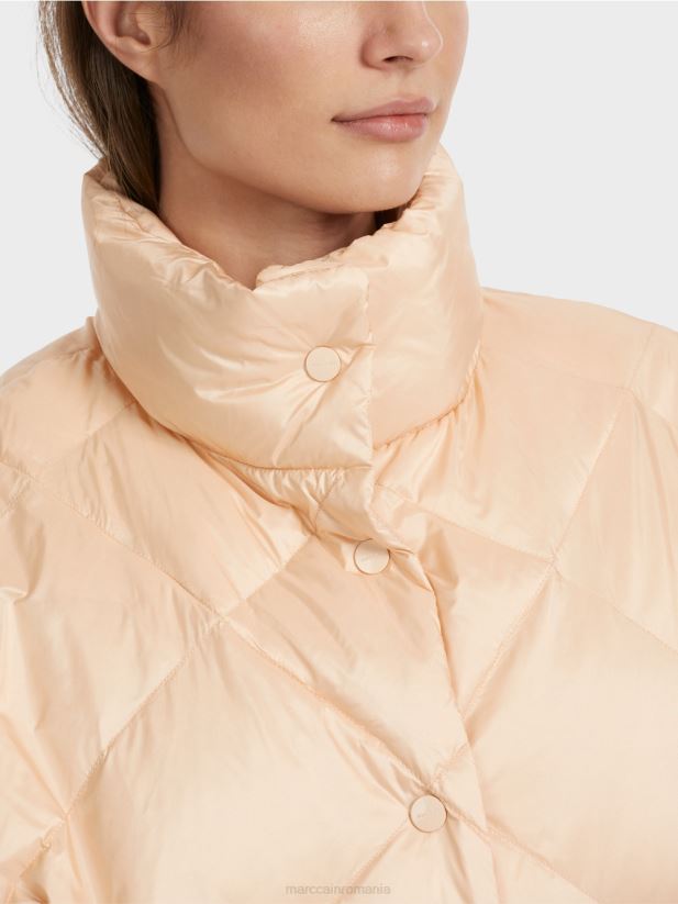 haină în formă de vestă în formă de ou Marc Cain crema inchisa îmbrăcăminte 4826HH255