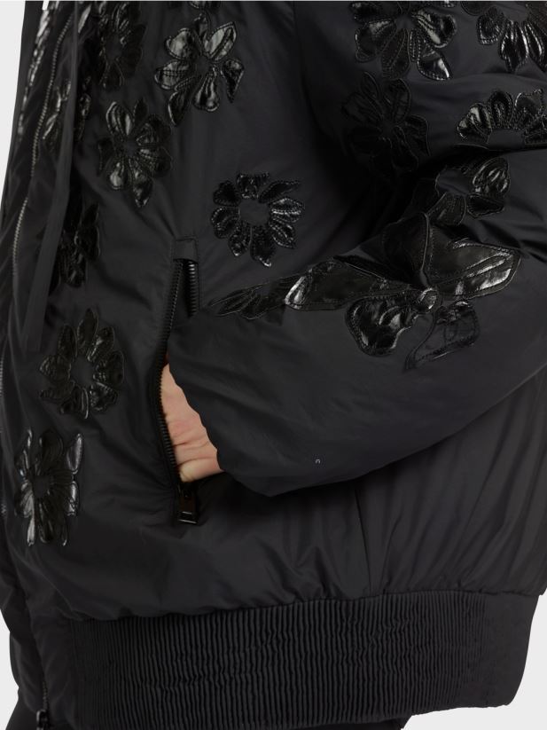 jachetă de exterior „regândește împreună”. Marc Cain negru îmbrăcăminte 4826HH233