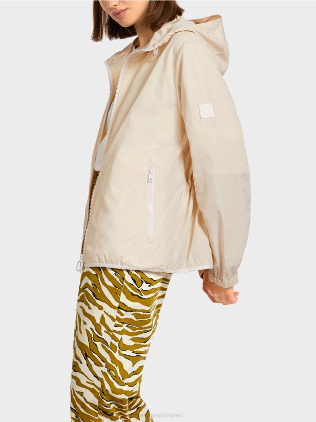 jachetă de exterior ușoară cu glugă Marc Cain cremă pudră îmbrăcăminte 4826HH278