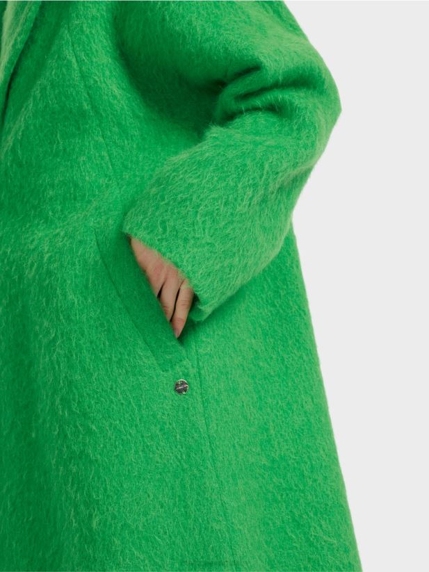 palton într-un aspect supradimensionat Marc Cain verde măr închis îmbrăcăminte 4826HH234