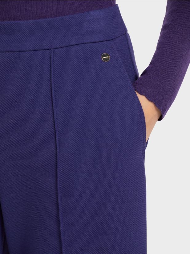 pantaloni cu picior lat Marc Cain purpuriu regal îmbrăcăminte 4826HH731