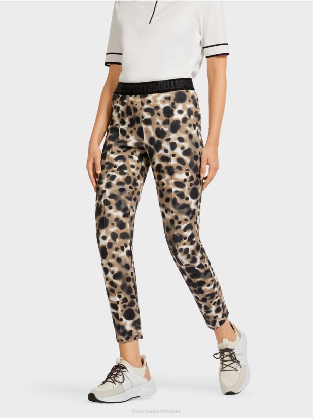 pantaloni elastici cu cute presate Marc Cain cafea ușoară îmbrăcăminte 4826HH708