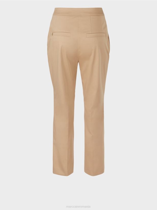 pantaloni în stil chino Marc Cain nisip adânc îmbrăcăminte 4826HH635