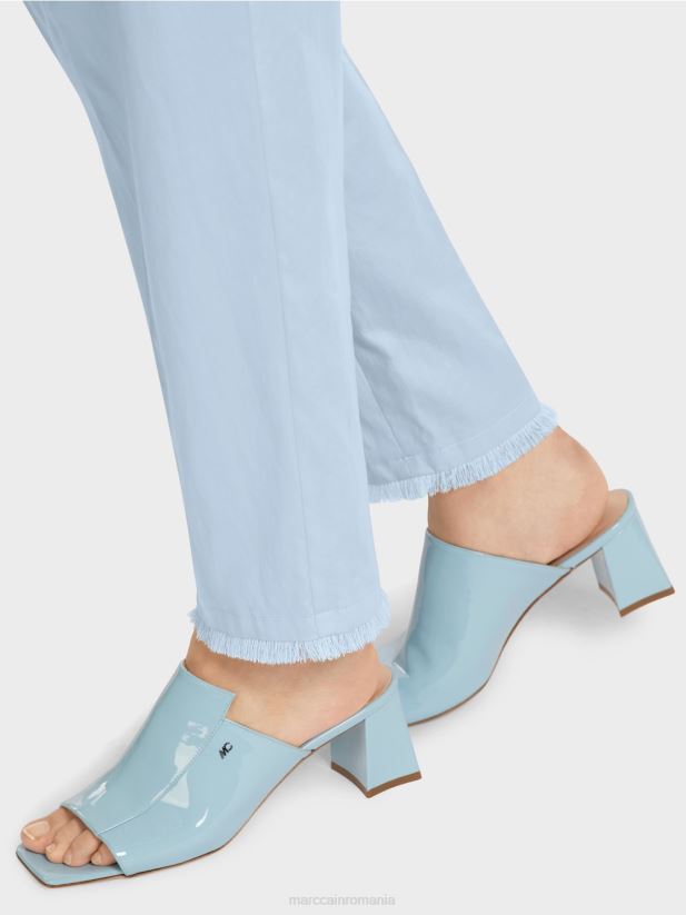 pantaloni în stil paperbag Marc Cain albastru pudra deschis îmbrăcăminte 4826HH691