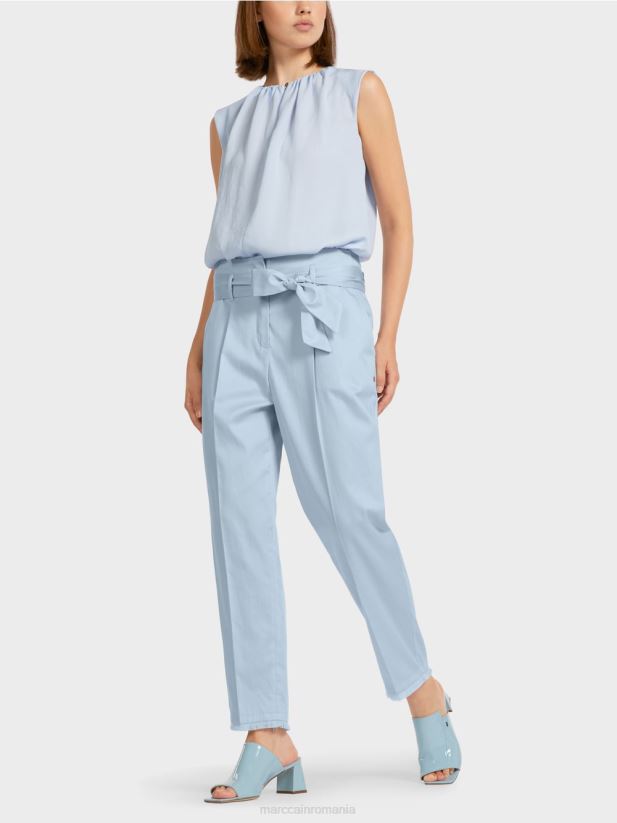 pantaloni în stil paperbag Marc Cain albastru pudra deschis îmbrăcăminte 4826HH691