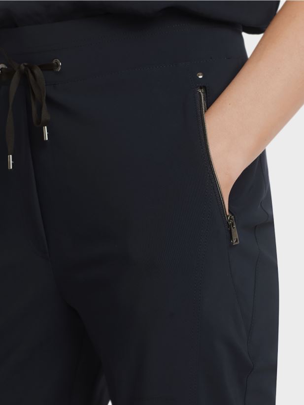 pantaloni îngusti elastici Marc Cain albastru miezul nopții îmbrăcăminte 4826HH740
