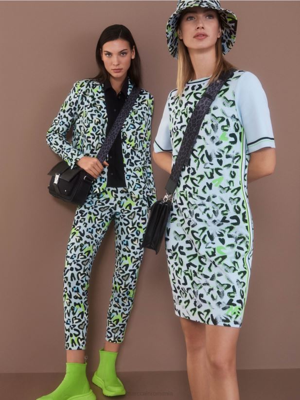 pantaloni îngusti sofia cu imprimeu peste tot Marc Cain albastru pudra moale îmbrăcăminte 4826HH562