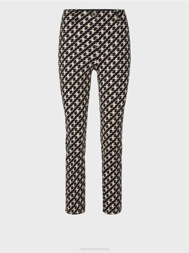 pantaloni într-un model geometric Marc Cain negru îmbrăcăminte 4826HH720