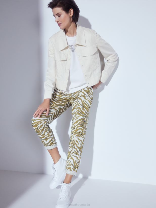 pantaloni plisati in fata cu imprimeu leopard Marc Cain cremă pudră îmbrăcăminte 4826HH696