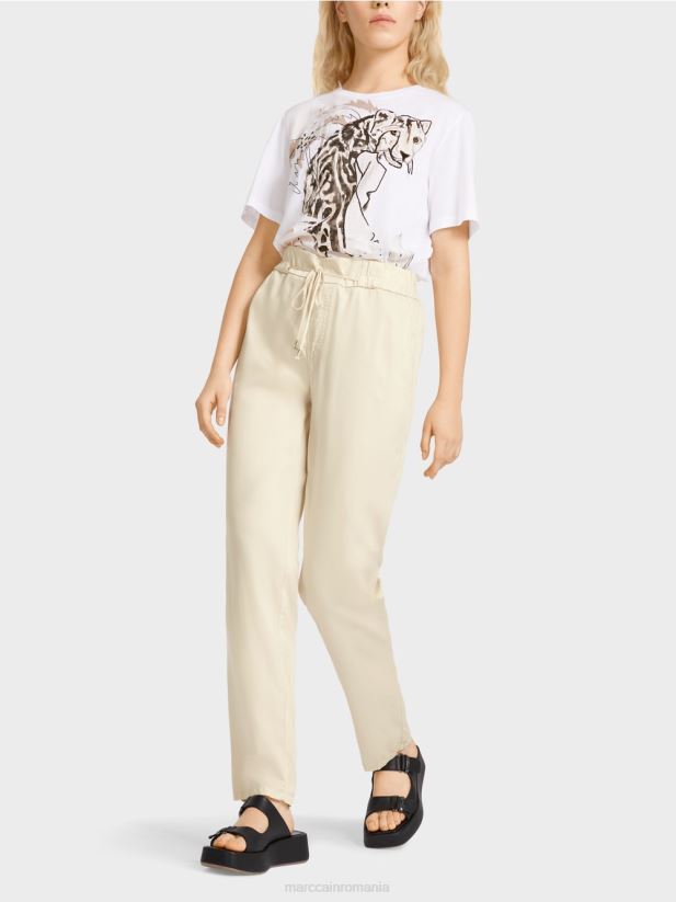 pantaloni rivera „regândiți împreună”. Marc Cain cremă îmbrăcăminte 4826HH649