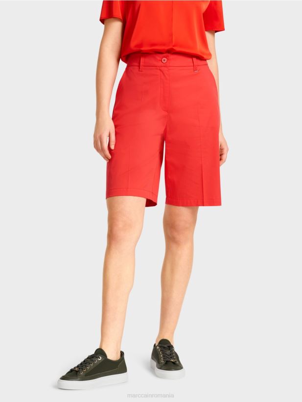 pantaloni scurți finike într-o potrivire feminină Marc Cain Rosu ca focul îmbrăcăminte 4826HH670