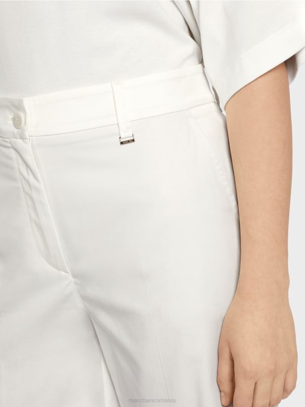 pantaloni scurți finike într-o potrivire feminină Marc Cain aproape alb îmbrăcăminte 4826HH679