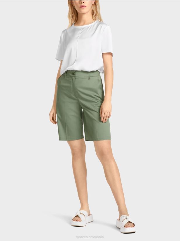 pantaloni scurți finike într-o potrivire feminină Marc Cain verde mistic îmbrăcăminte 4826HH663