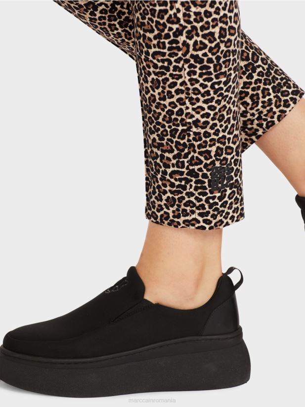 pantaloni slim cu imprimeu leopard Marc Cain cremă pudră îmbrăcăminte 4826HH706
