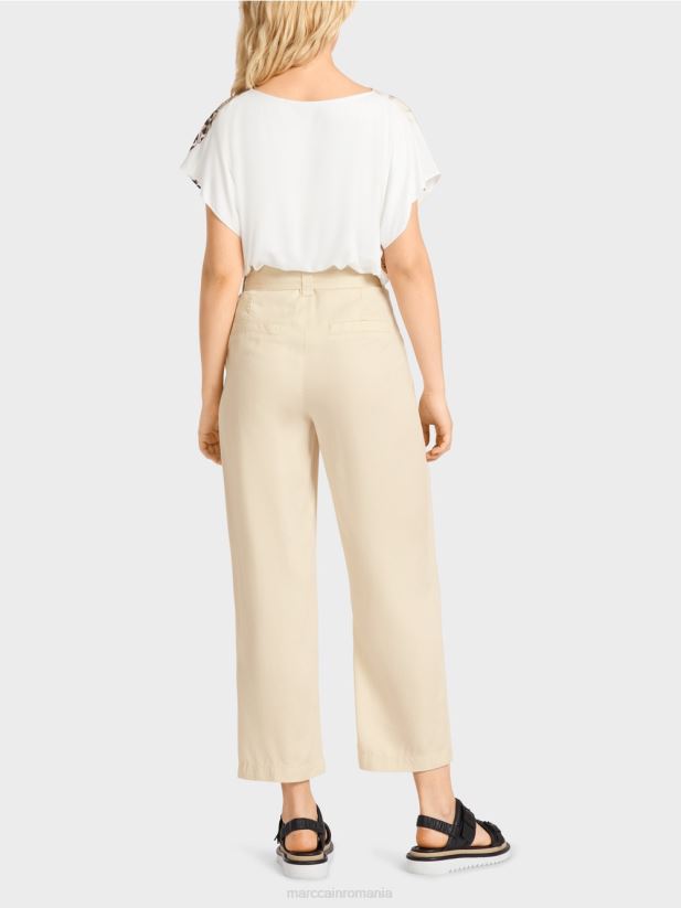 pantaloni welleri „regândiți împreună”. Marc Cain cremă îmbrăcăminte 4826HH657