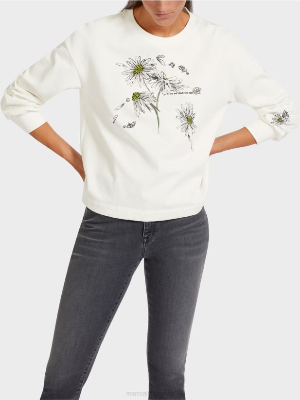 hanorac supradimensionat cu elemente 3d Marc Cain aproape alb îmbrăcăminte 4826HH1228