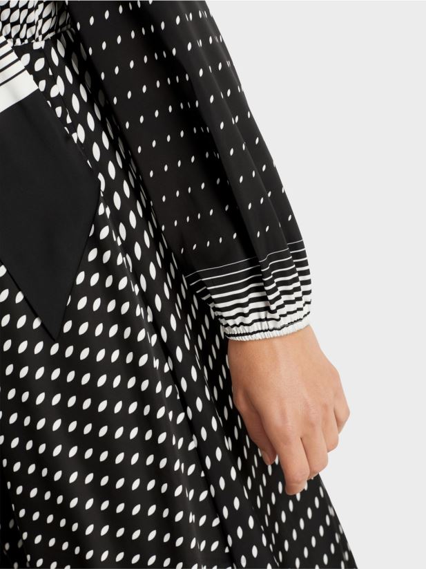 rochie cu mix de modele Marc Cain negru îmbrăcăminte 4826HH144