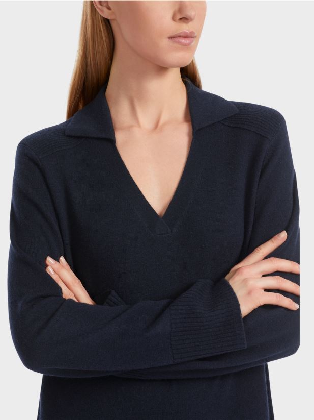 rochie lungă tricotată „rethink together”. Marc Cain albastru miezul nopții îmbrăcăminte 4826HH5