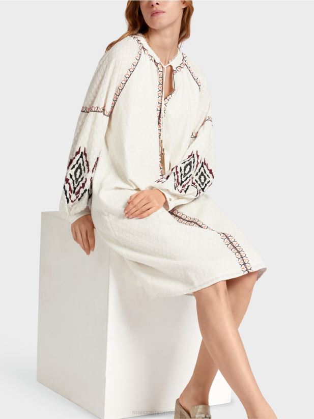 rochie lunga brodata Marc Cain aproape alb îmbrăcăminte 4826HH58