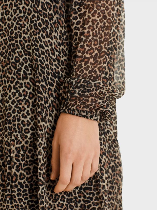 rochie ușoară din crep de viscoză Marc Cain cremă pudră îmbrăcăminte 4826HH48