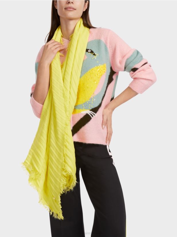 pulover boucle „rethink together”. Marc Cain roz pudra moale îmbrăcăminte 4826HH1119