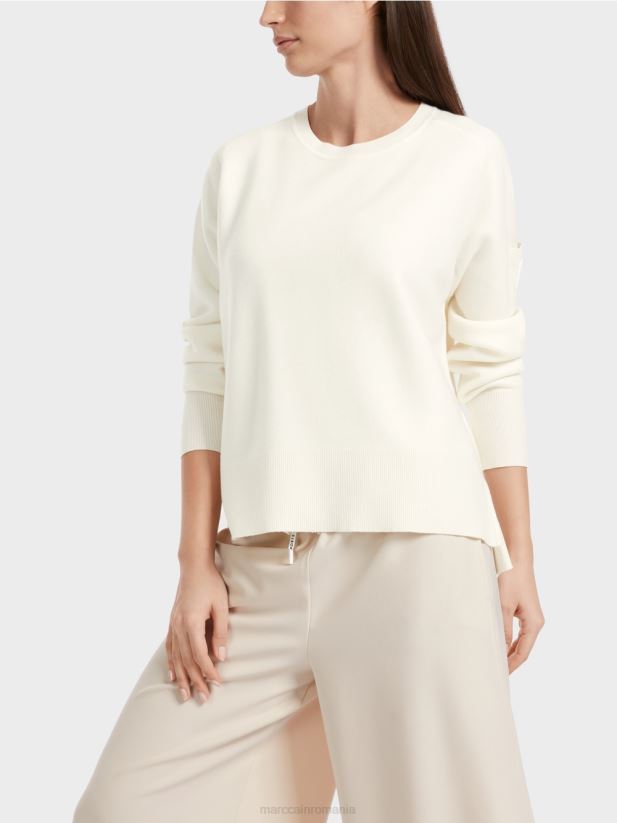 pulover din tricot cu buzunar pe maneca Marc Cain aproape alb îmbrăcăminte 4826HH1105