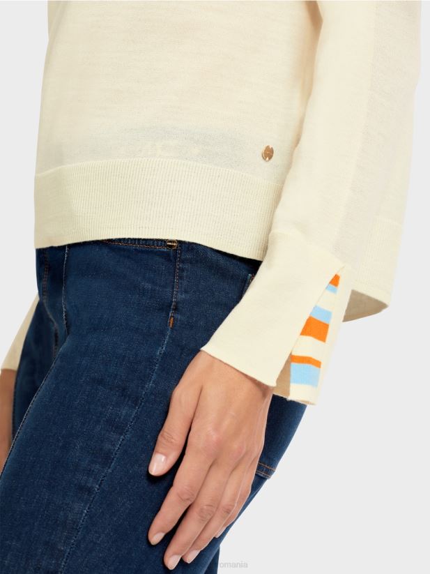 pulover din tricot cu crapatură contrastantă la mânecă Marc Cain cremă pudră îmbrăcăminte 4826HH1203