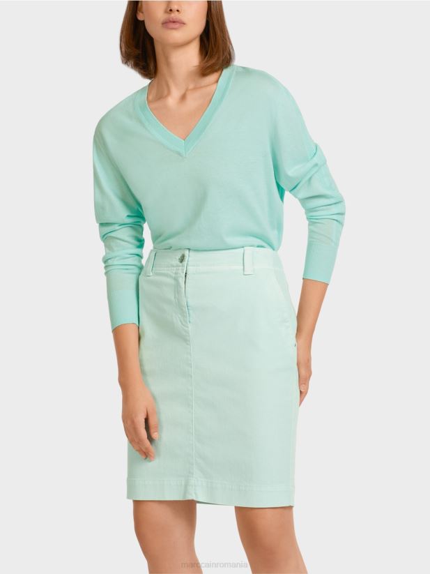 pulover elegant din tricot fin cu decolteu in V Marc Cain luminator moale îmbrăcăminte 4826HH1170