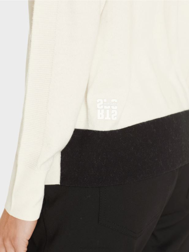 pulover într-un amestec de materiale luxos Marc Cain aproape alb îmbrăcăminte 4826HH1183
