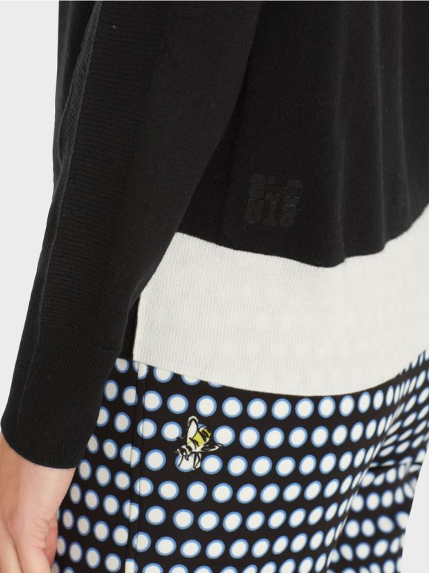 pulover într-un amestec de materiale luxos Marc Cain negru îmbrăcăminte 4826HH1191