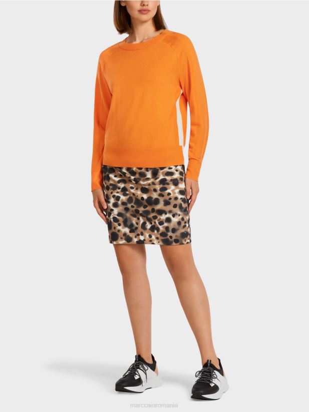 pulover într-un amestec de materiale luxos Marc Cain portocaliu deschis îmbrăcăminte 4826HH1178